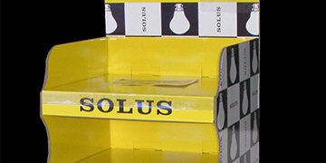 Display knife cutting